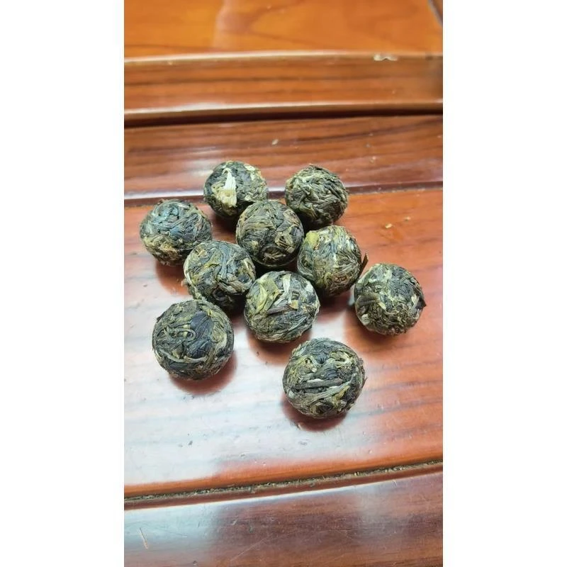 云深问客福利古树龙珠普洱茶生茶10颗