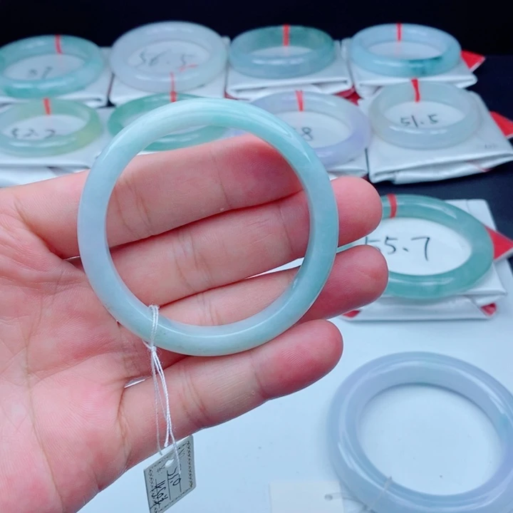 翡翠手镯未镶嵌52-53正圈