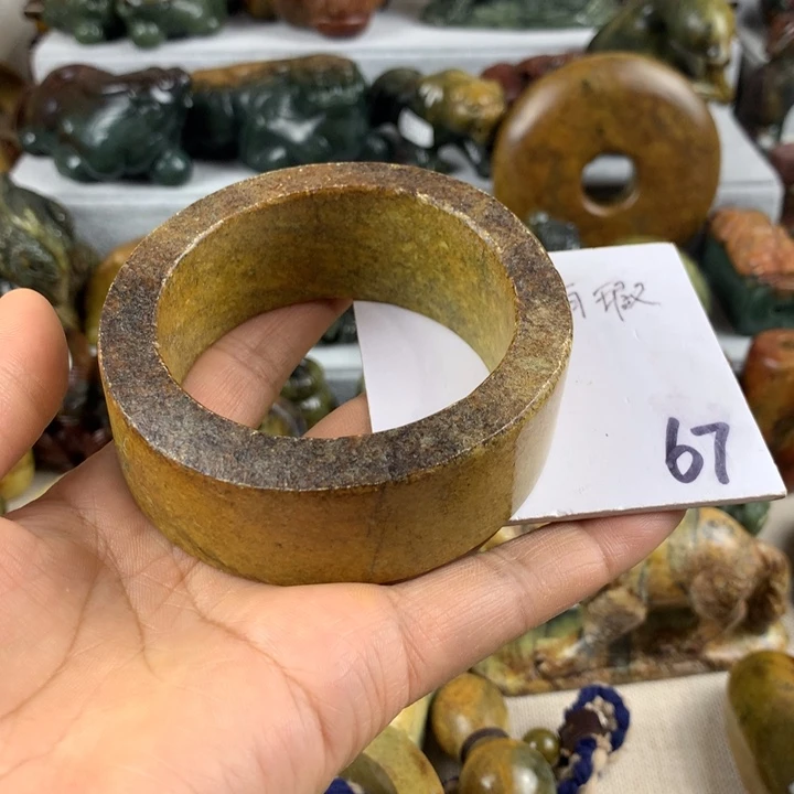 小***迹岫岩河磨玉（透闪石质玉）未镶嵌珠宝奇石