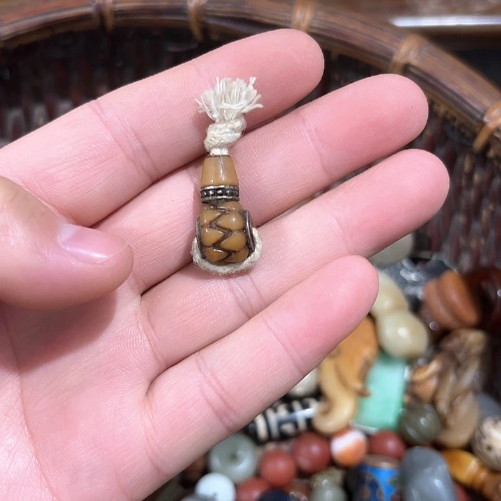 一***土瓷片瓷片瓷片瓷片