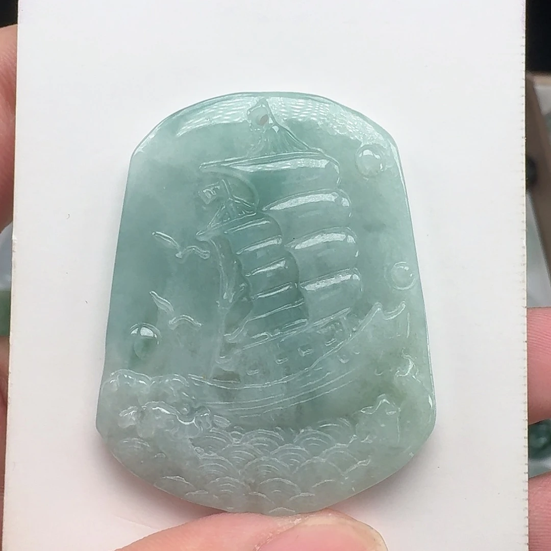 翡翠未镶嵌颈饰天然翡翠