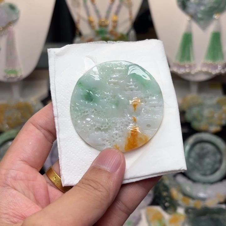 颈饰未镶嵌翡翠吊坠