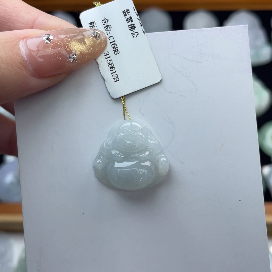 颈饰未镶嵌翡翠佛公