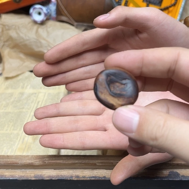 大叶紫檀（黑酸枝木类）