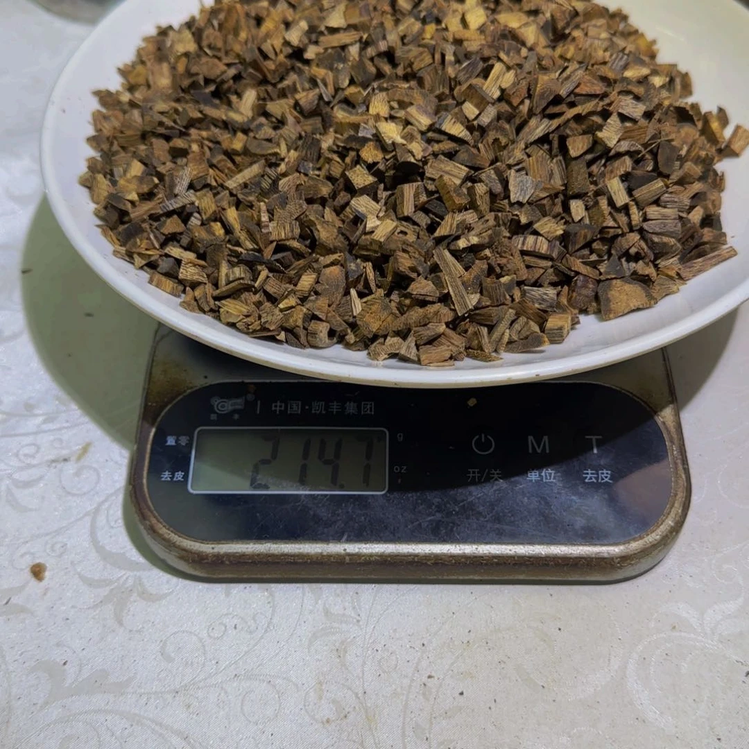 沉香沉香碎屑白露碎料100克！！n