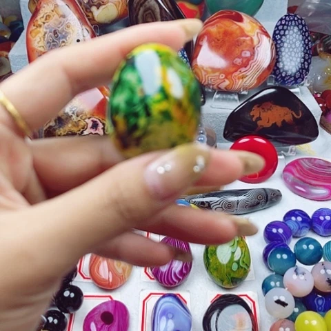 玛瑙/玉髓笔搁未镶嵌