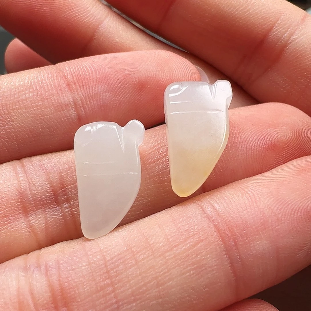 颈饰未镶嵌和田玉幸****队