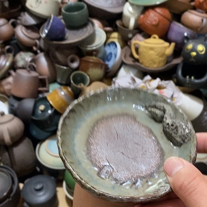 瓷片他家都没有吃东西