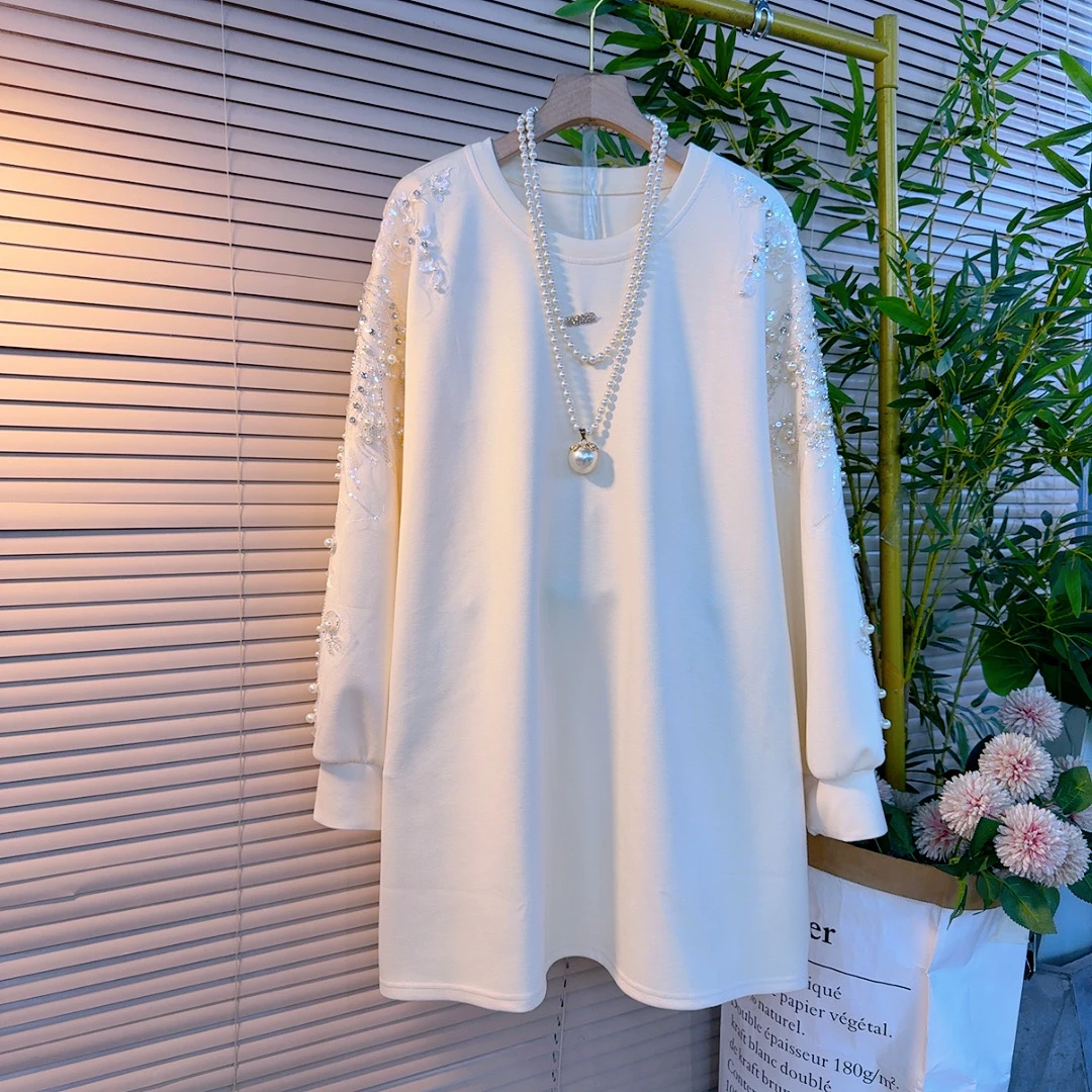 25176胖mm欧货时尚韩版宽松遮肉设计感中长款订珠花朵减龄大衫