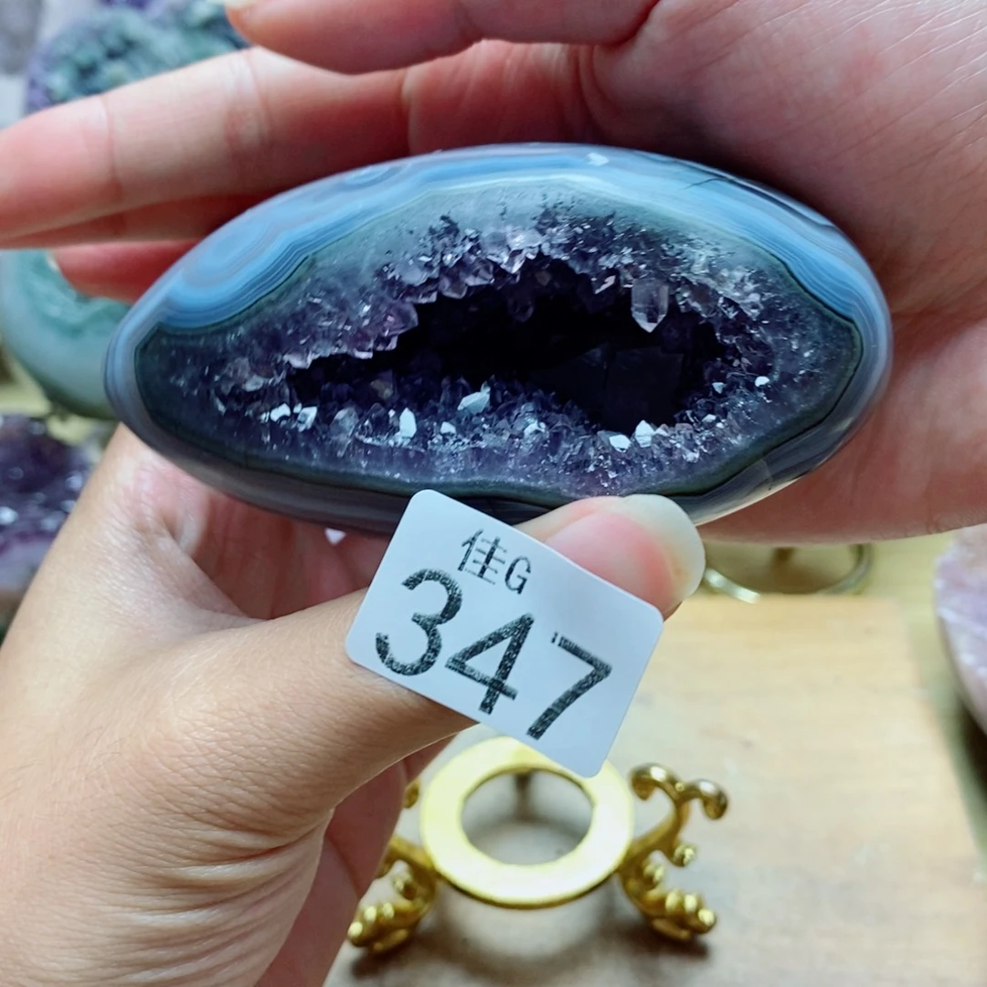 未镶嵌水晶大型摆件（非配饰）