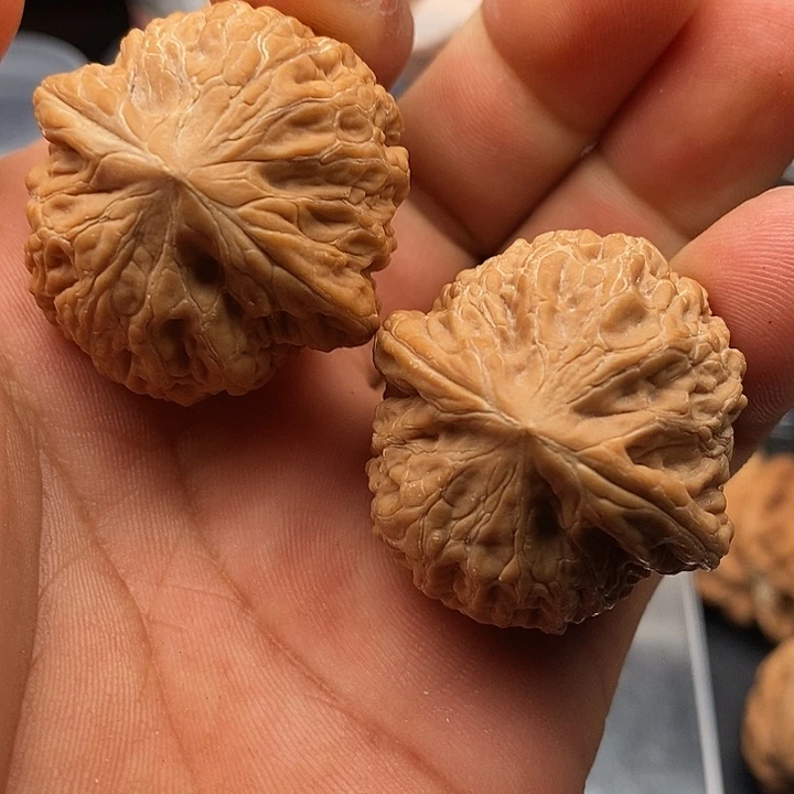 文玩核桃把件铁锤36