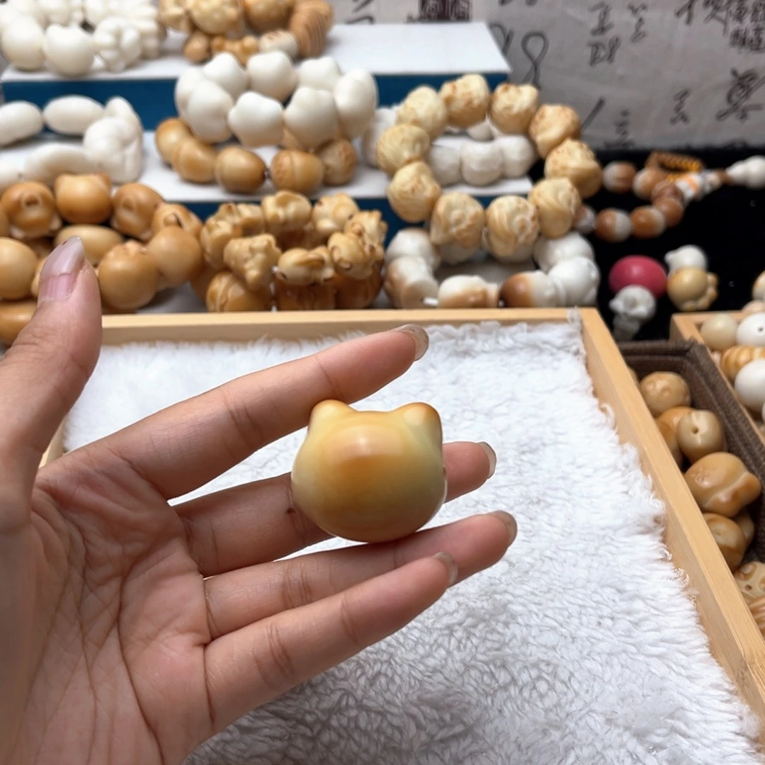 鸡***饭吊坠菩提根/象牙果