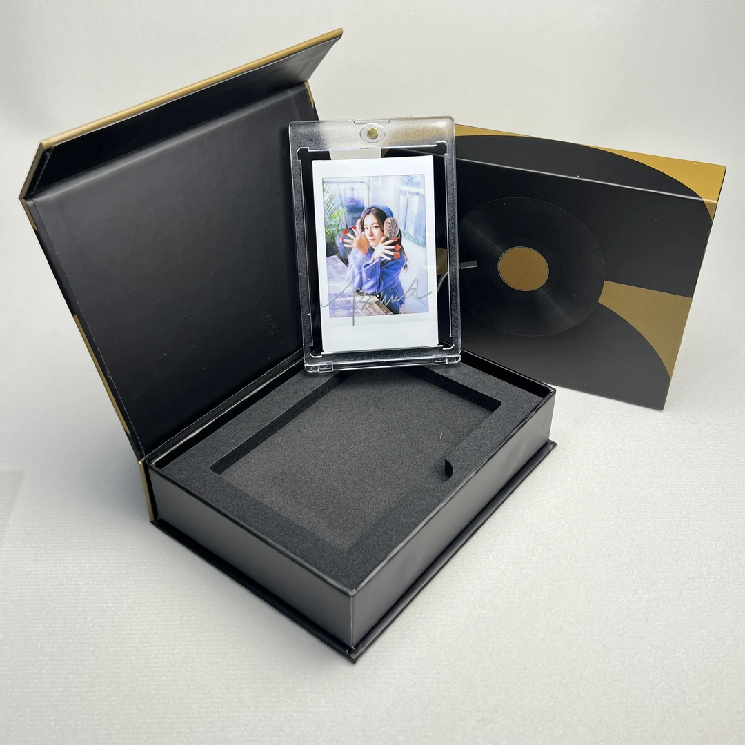 N7389李兰迪 签名正品拍立得照片 白边