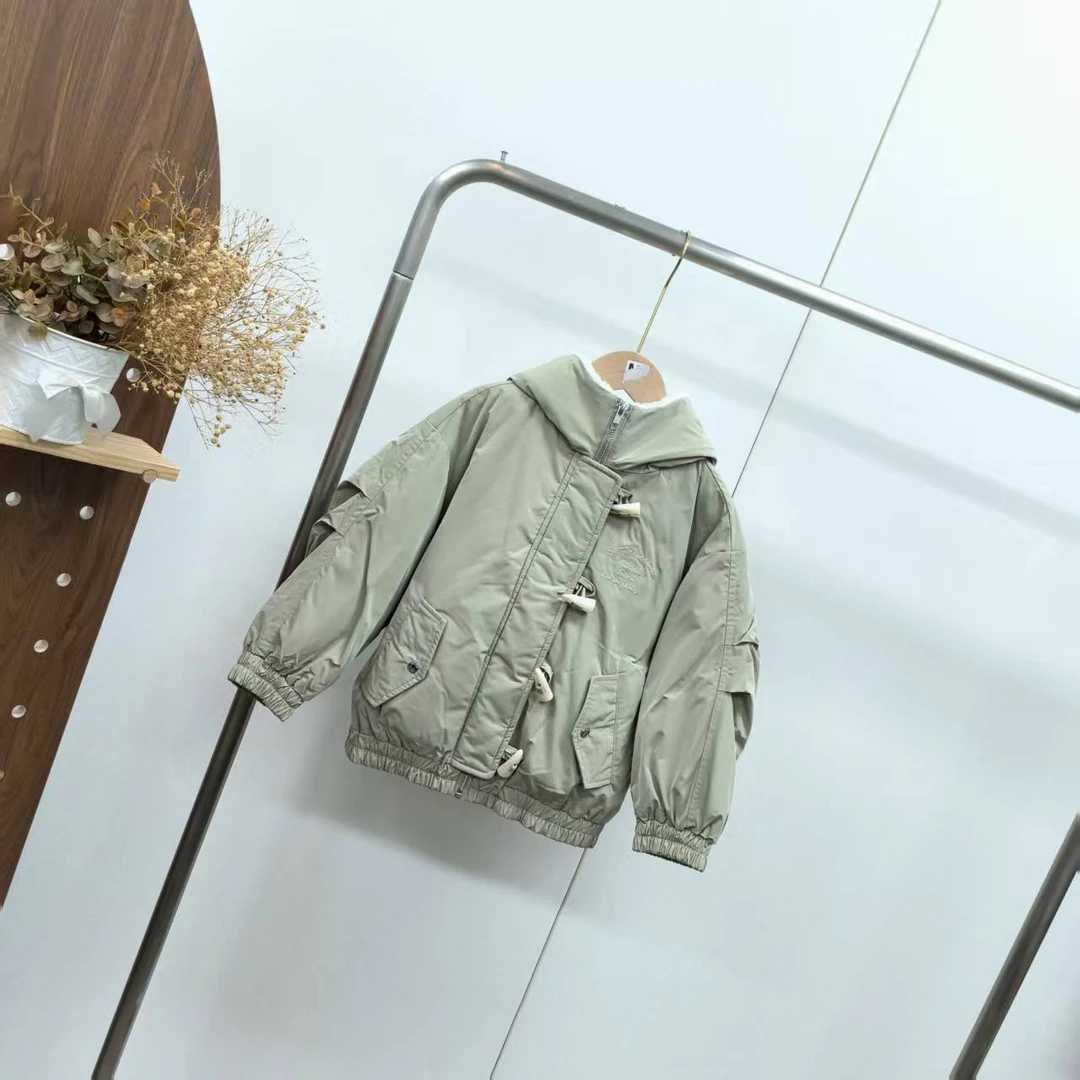 【4246A】卡其色时尚羽绒服A6-9