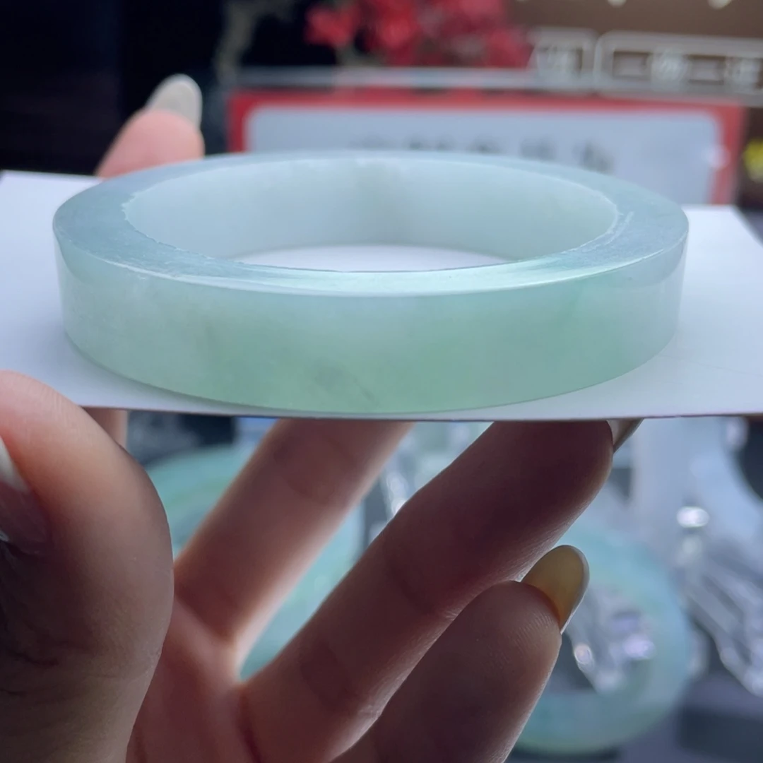 西***师定制翡翠未镶嵌正圈