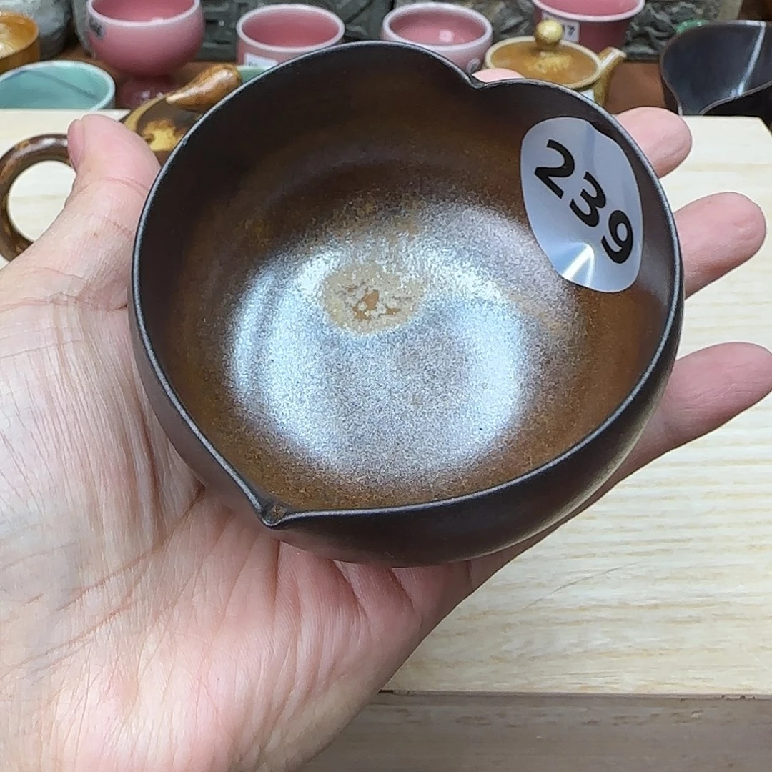 龙泉敬悦青瓷品茗杯微瑕