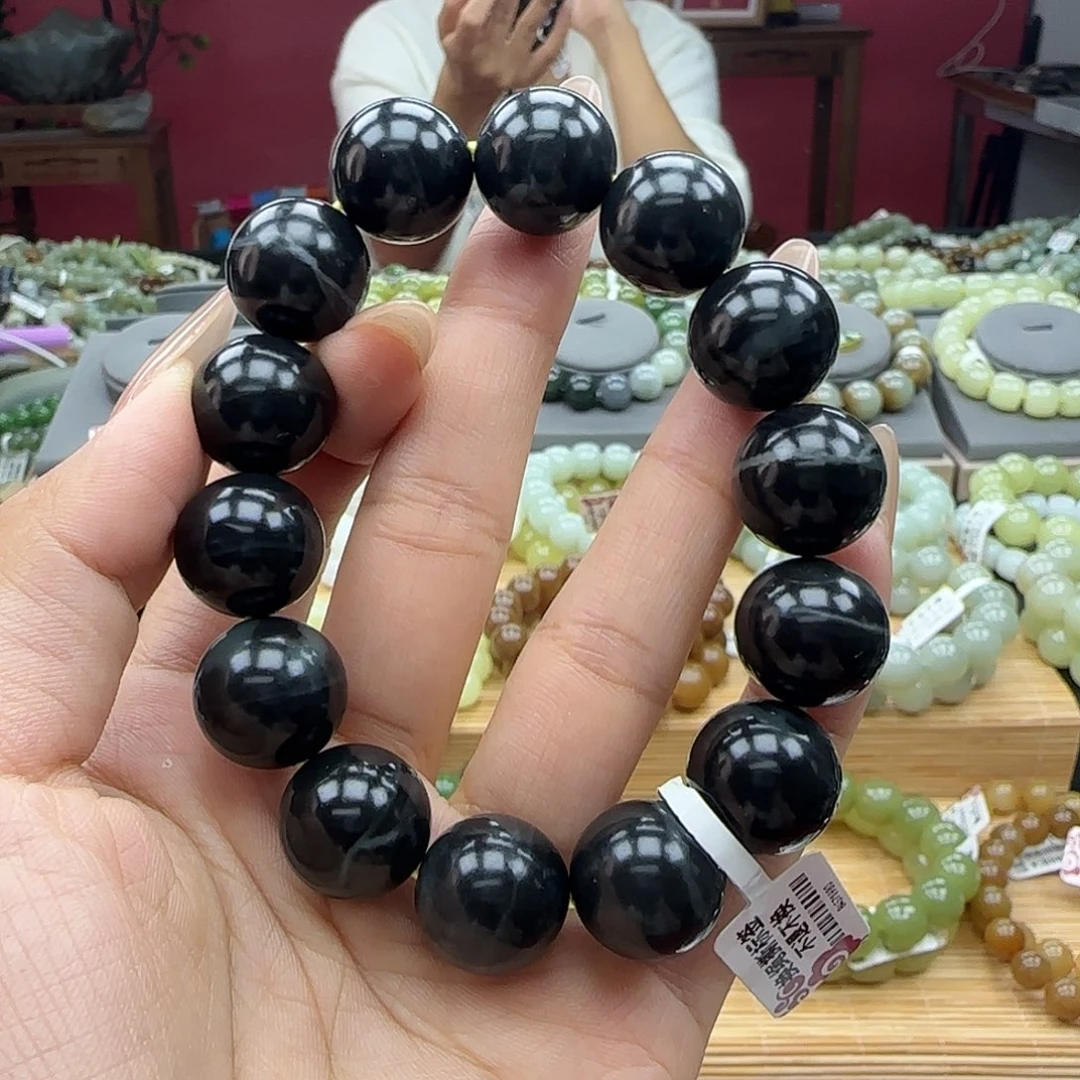 和田玉未镶嵌手串