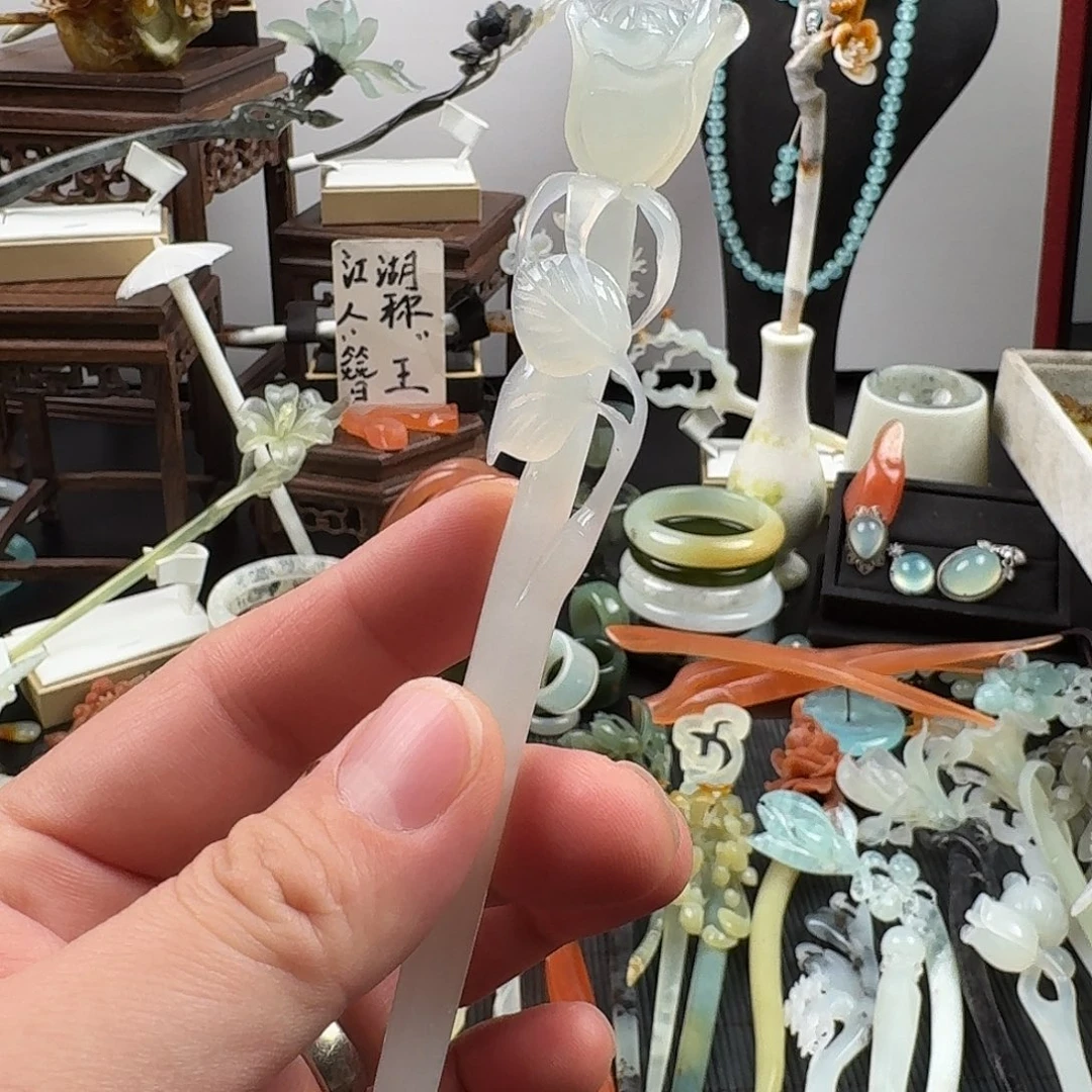 蛇纹石玉未镶嵌发饰