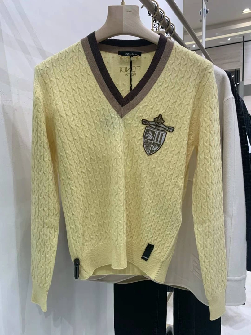 全新未使用 FENDI/芬迪 Fendi 男款羊绒衫