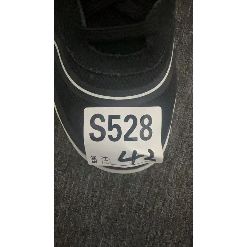 男女户外休闲鞋s528