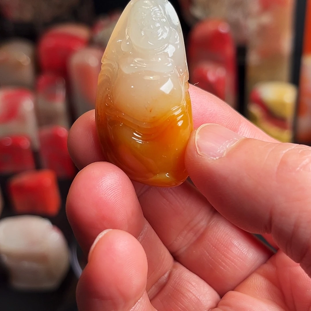 昌化石其他昌化荔枝三彩挂件