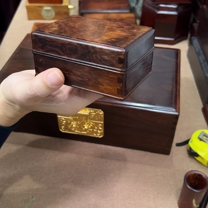 大***S贡木黄花梨天地盖盒