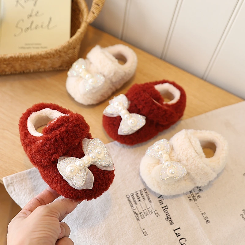 女宝宝婴幼儿毛毛鞋冬季加绒棉鞋女宝宝鞋子软底学步鞋女童勃肯鞋