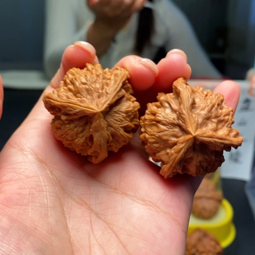 【闪购商品】把件桃核能*7号三棱，