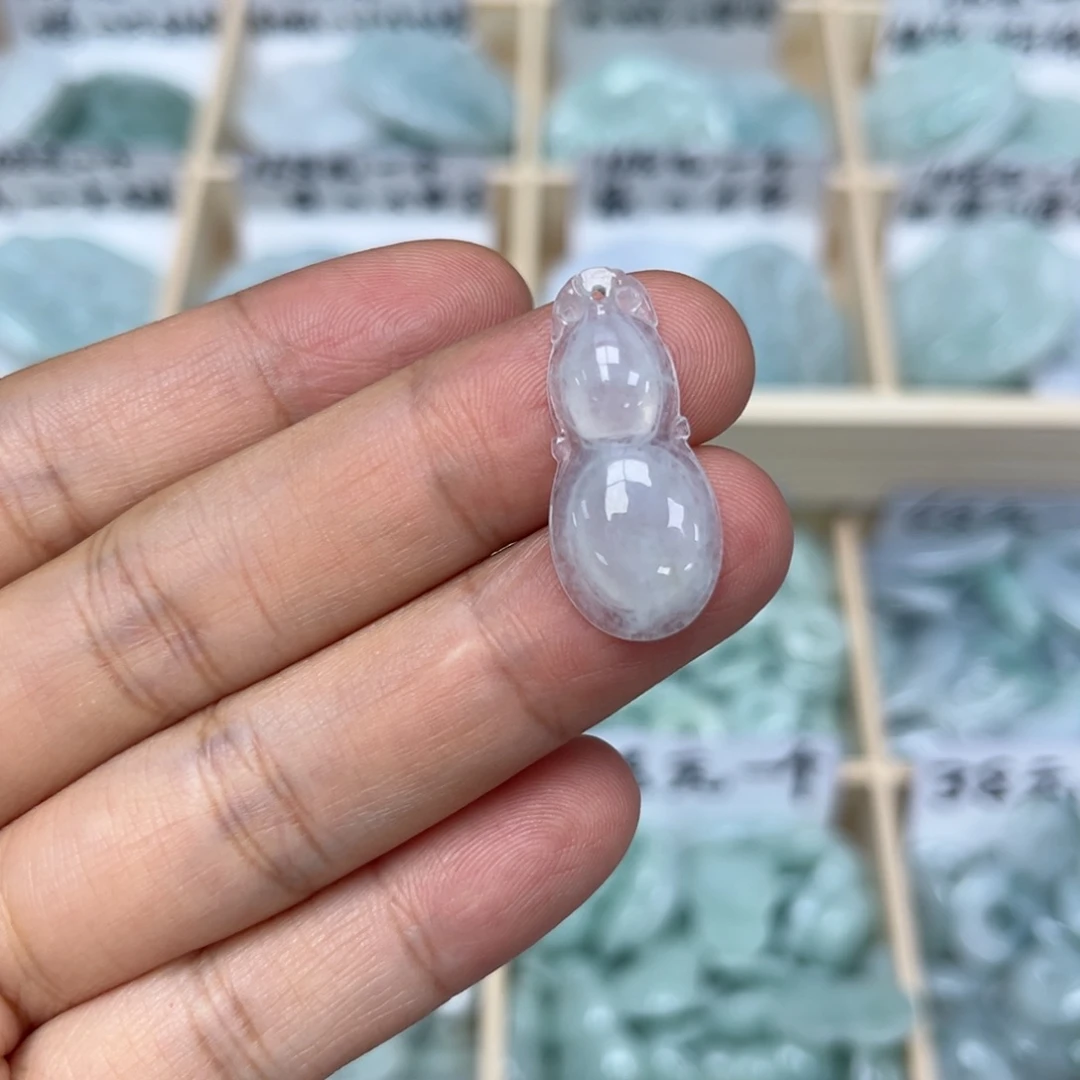 颈饰未镶嵌翡翠葫芦