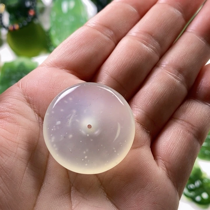 未镶嵌蛇纹石玉颈饰