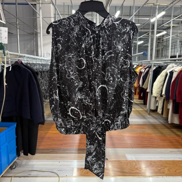 夏款女士无袖时尚套装