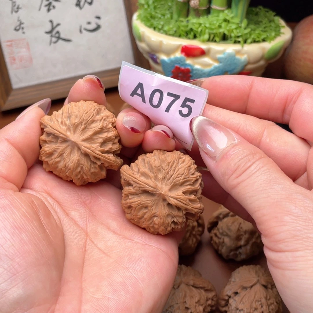 文玩核桃把件苹果43