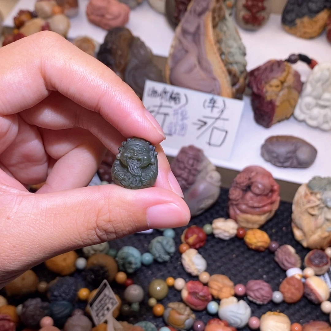 石英质玉（阿拉善玉）未镶嵌手链