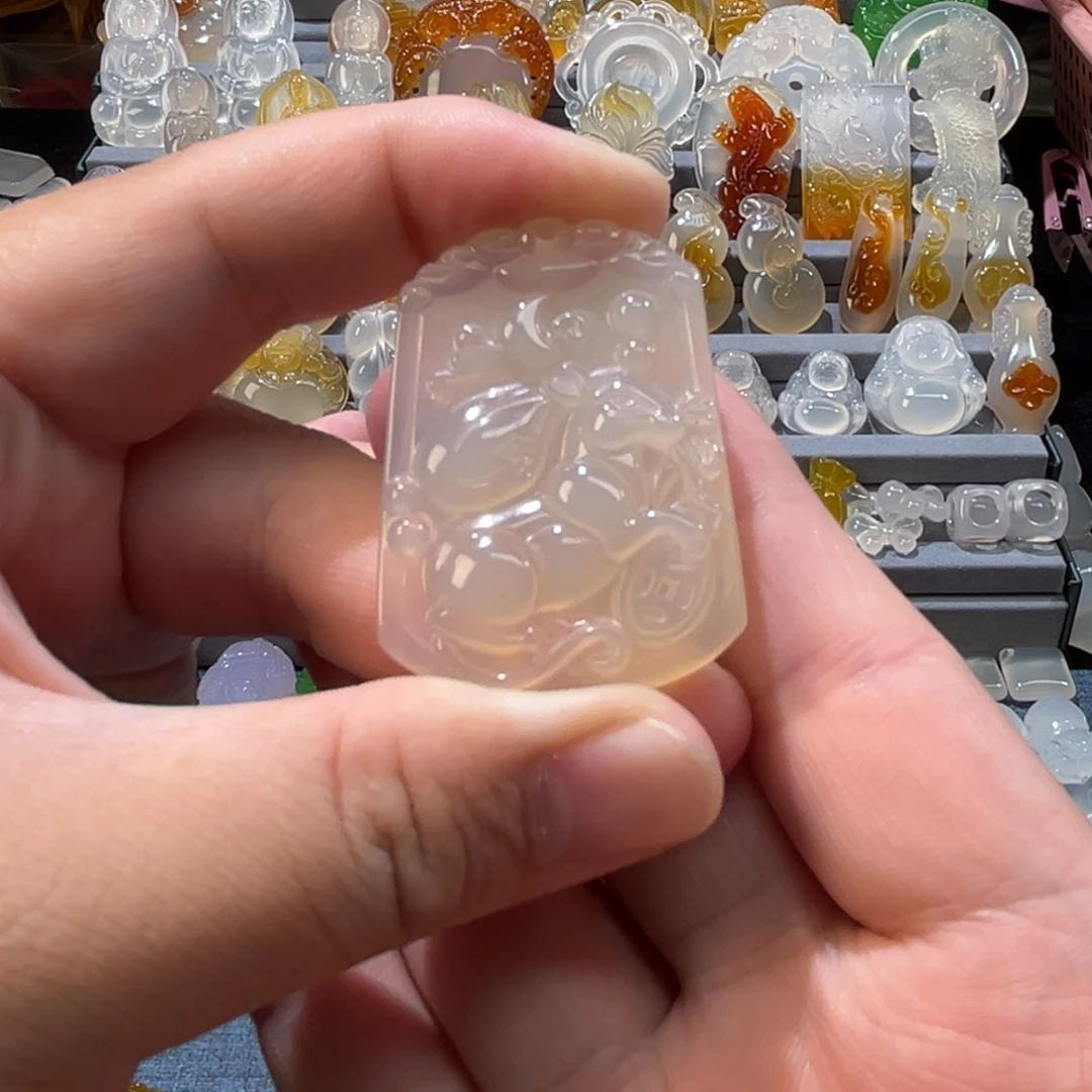 玛瑙/玉髓未镶嵌颈饰