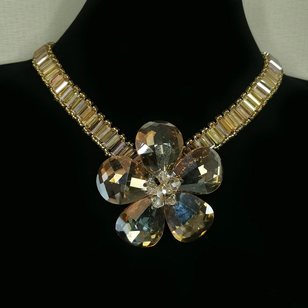 B&W手工串珠系列宽边香槟金百合项链41+6cm[2501204-077]