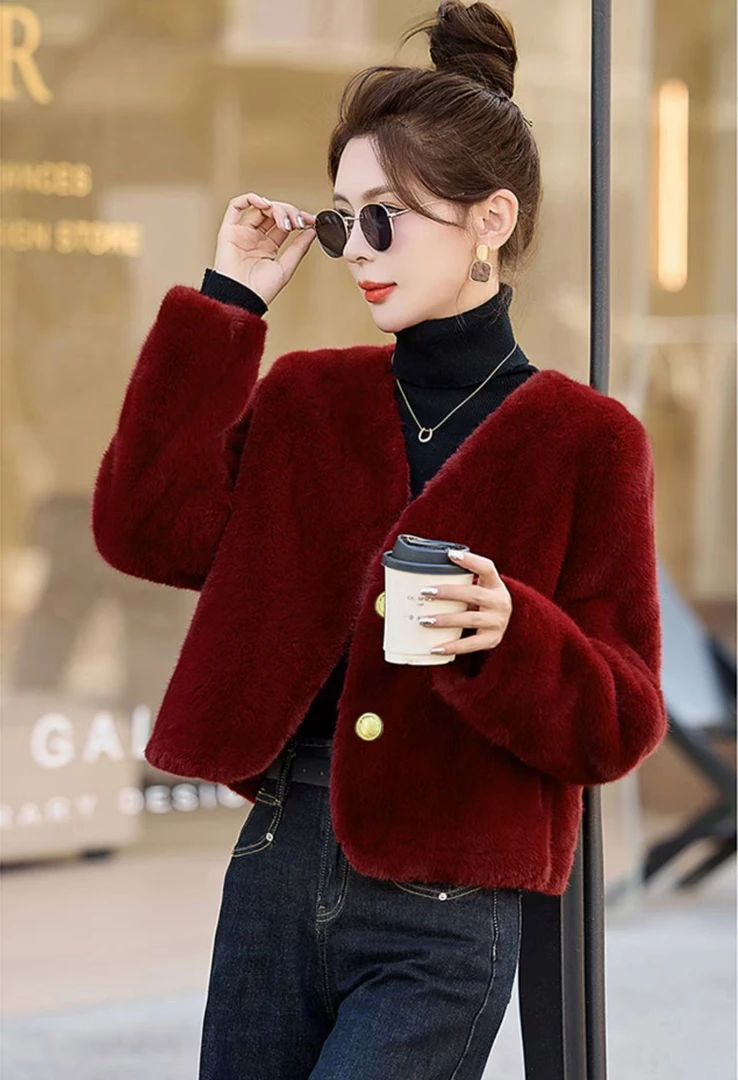 2粒扣时装周时尚女装毛毛外套