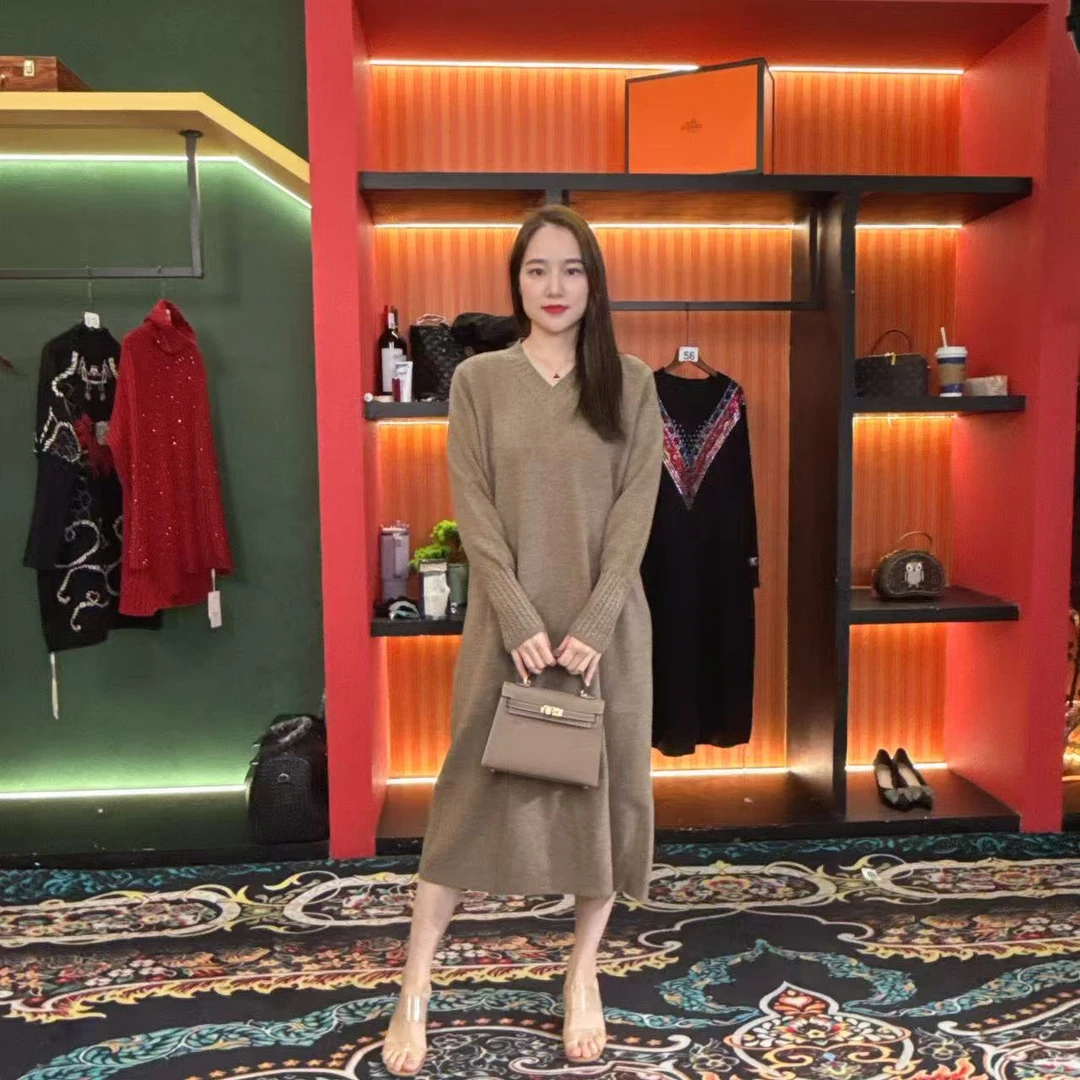 412多金大码气质减龄长款裙子女装设计感连衣裙女