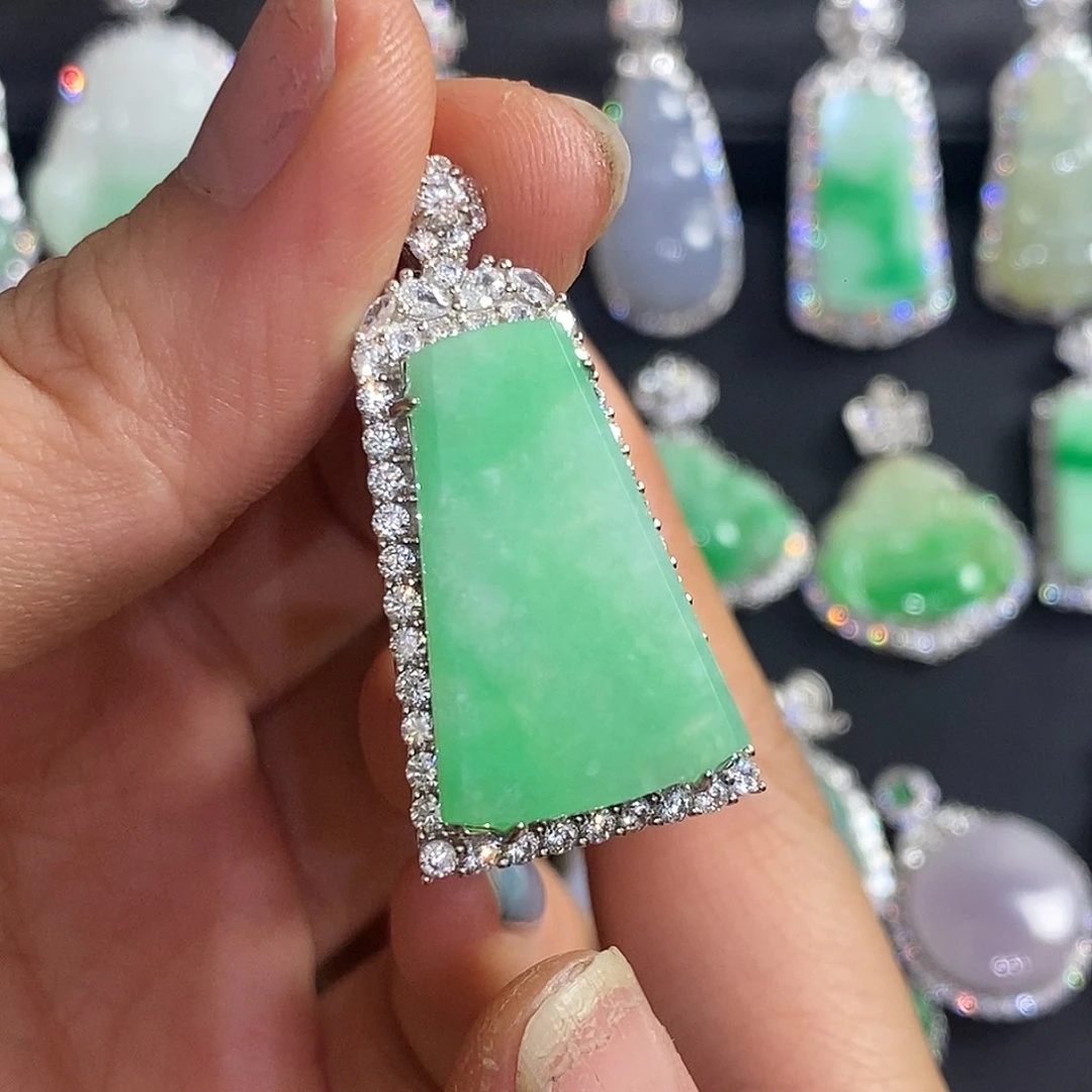 翡翠银S925镶嵌颈饰天然翡翠