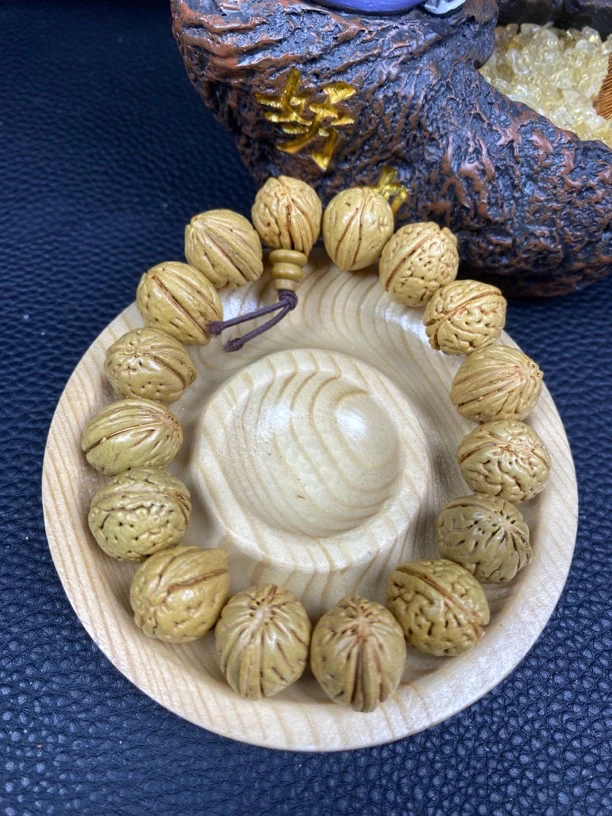 天然野生桃核卡15 A005