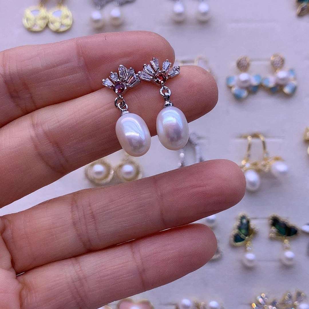 淡水珍珠耳饰合金