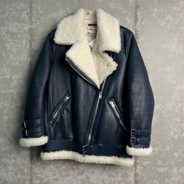 未使用 MaxMara 34*1/Acne Studio皮毛拼接外套/14165/JP