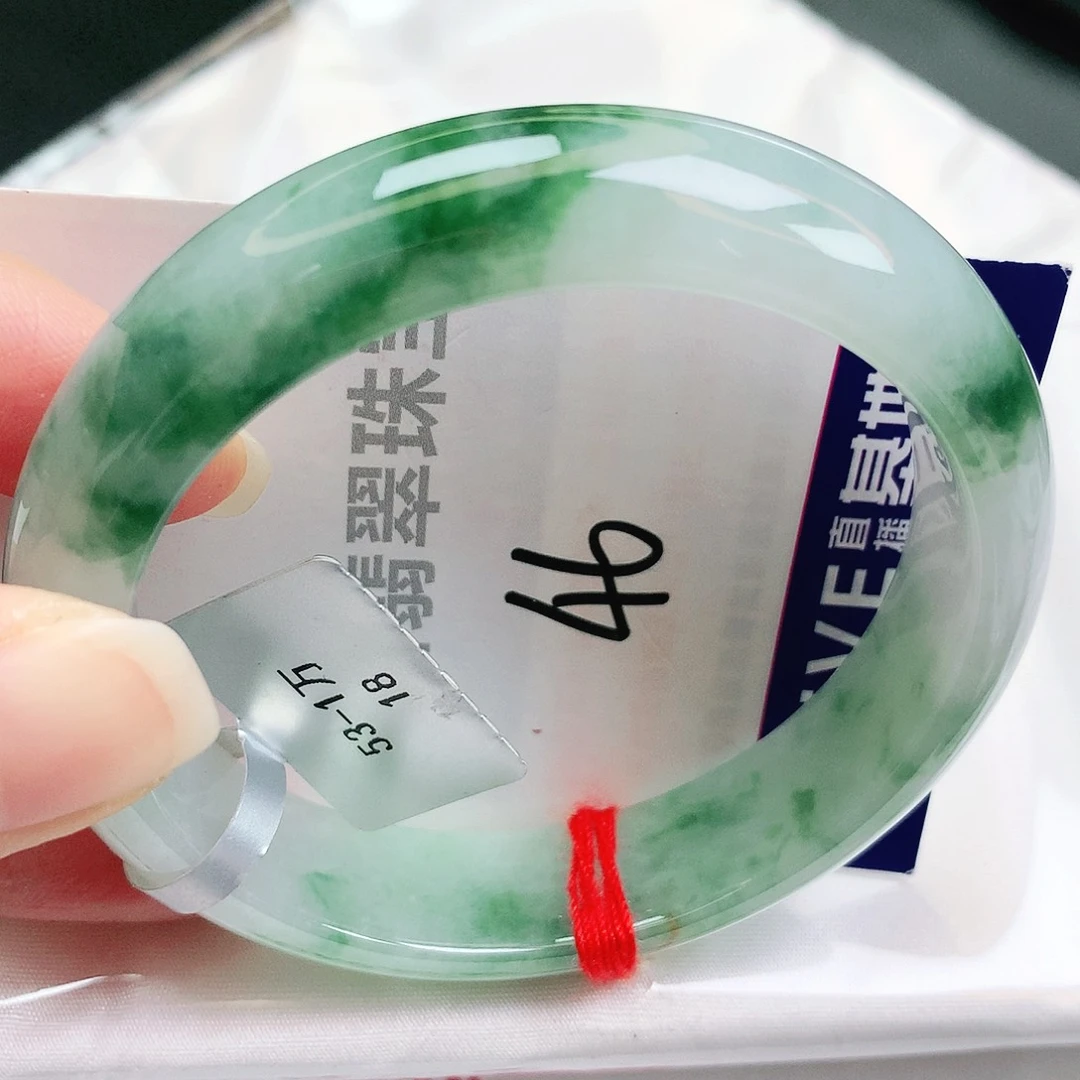 未镶嵌手镯翡翠缅甸天然A货翡翠手镯