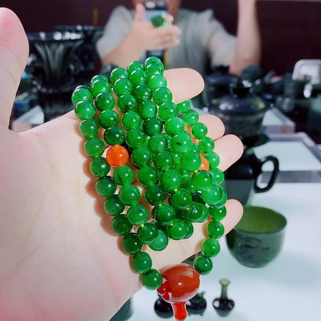 未镶嵌和田玉（碧玉）挂件