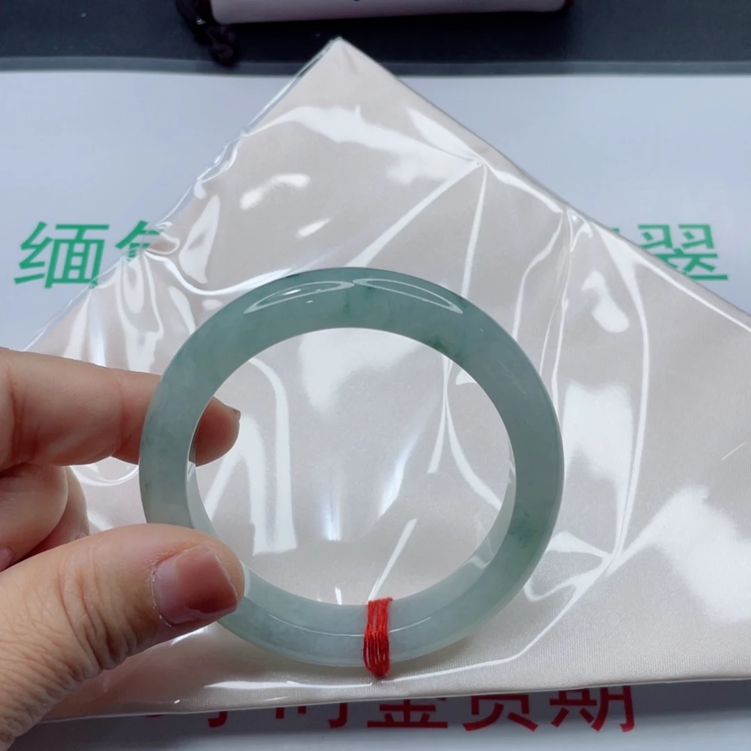 未镶嵌手镯翡翠翡翠手镯