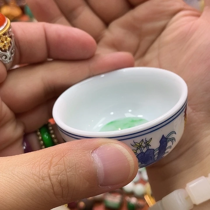 1****啶闪购商品一对一讲解