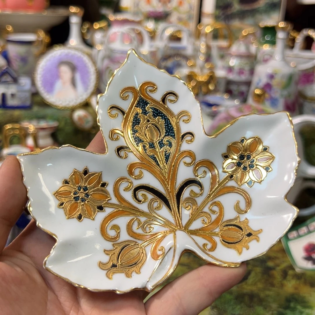 摆件鹿与海陶瓷家居用品有限公司