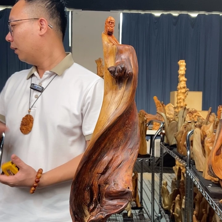 柏木（崖柏）随型摆件