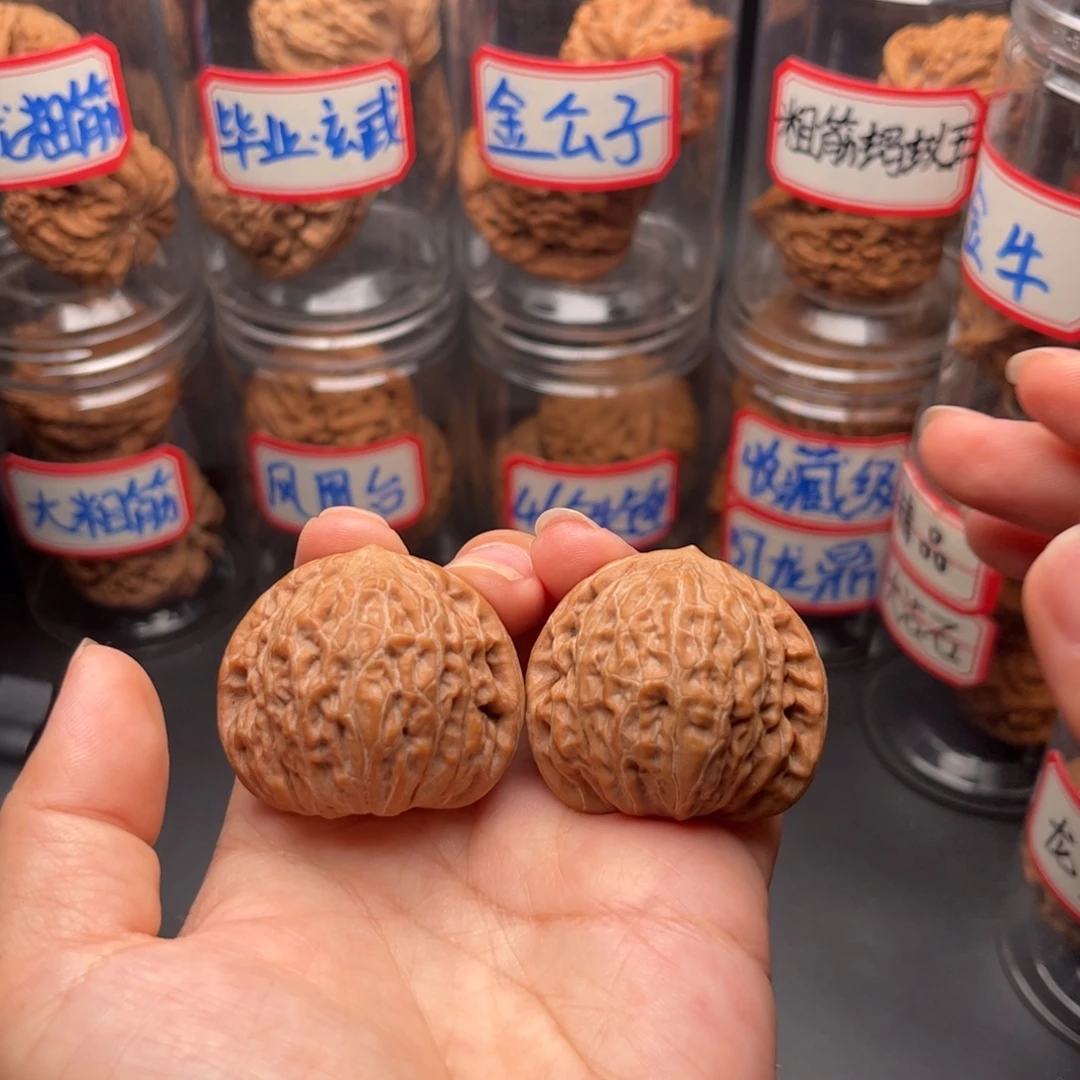 把件文玩核桃38.5三角锤妹