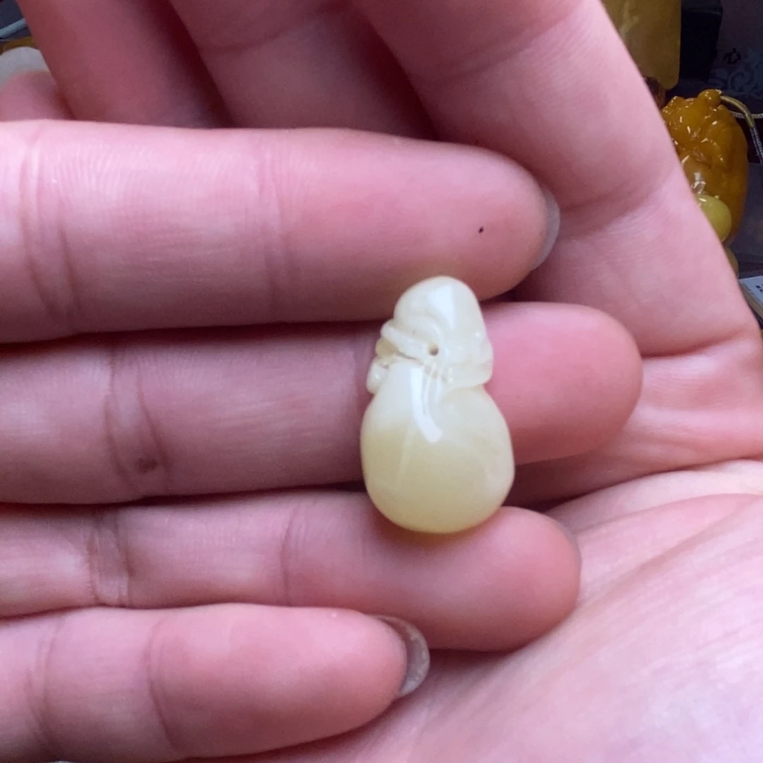 琥珀未镶嵌裸石蜜蜡