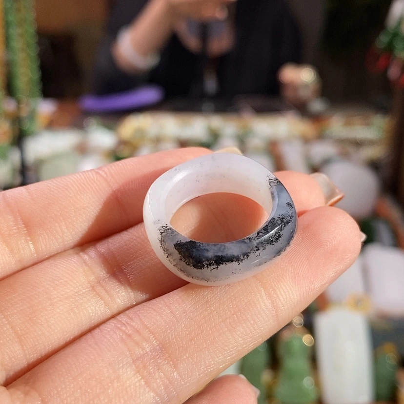 【闪购商品】吊坠(不含链)未镶嵌和田玉戒指14